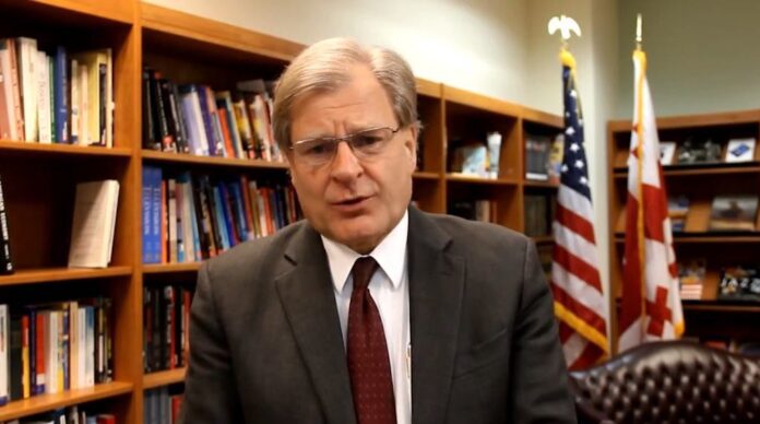 وزارة النفط تستنكر تصريحات السفير الأمريكي وتعتبرها تدخلاً في الشؤون الداخلية