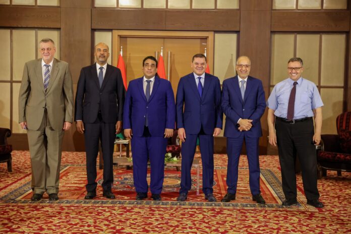 كوبيش: توحيد النظام المصرفي يعد ضرورة لتحقيق التنمية الاقتصادية