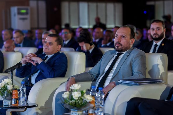 لتصبح ليبيا مركز عبور دولي.. القابضة تُعلن اعتماد الاستراتيجية الوطنية للاتصالات
