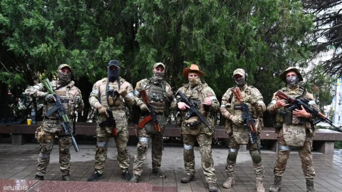 الدفاع الروسية تُهيب بمقاتلي «فاغنر» التعقل