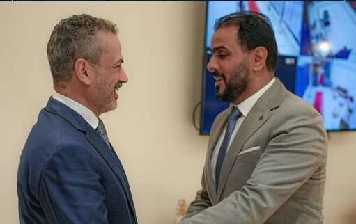 الحكومة الليبية تبحث مع مؤسسة النفط قرار توزيع الثروة