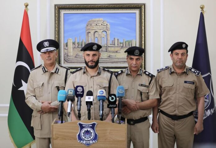 داخلية الوحدة تعيد دمج مديريات الأمن في المنطقة الغربية