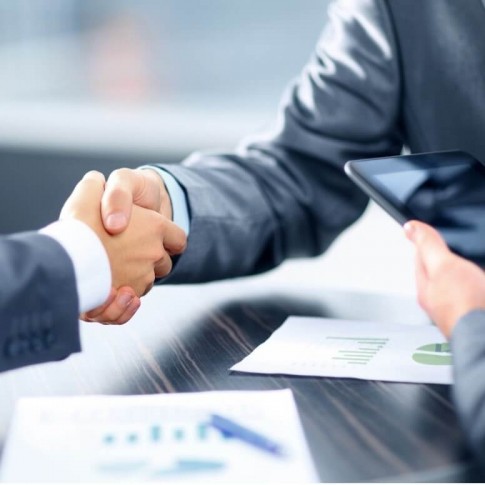 «الإتيكيت» قواعد ذهبيّة للنجاح الاجتماعي