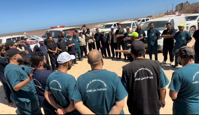 جمع عينات الحمض النووي من الجثث مجهولة الهوية في درنة