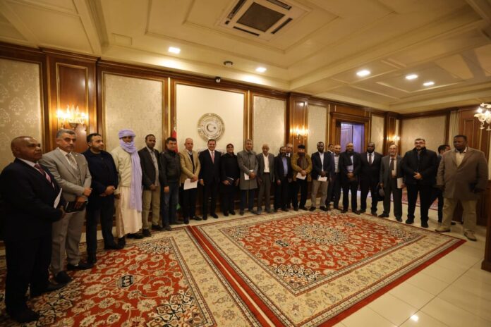 ملف المحروقات والوقود.. محور لقاء «الدبيبة» بعمداء بلديات الجنوب