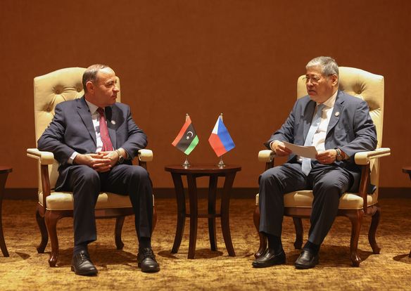 «الباعور» يبحث التعاون وتعزيز العلاقات بين ليبيا والفلبين