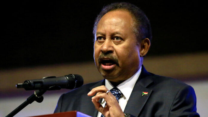 «حمدوك» يُحذَّر من مخاطر تفتت السودان ويدعو قيادة الجيش للقاء عاجل