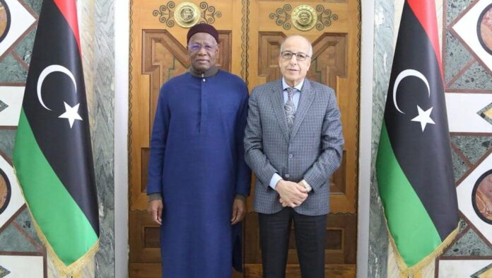 المبعوث الأممي يستعرض الوضع المالي والاقتصادي في ليبيا