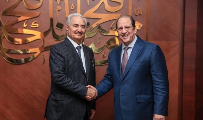 رئيس المخابرات المصرية يزور بنغازي ويلتقي «حفتر»