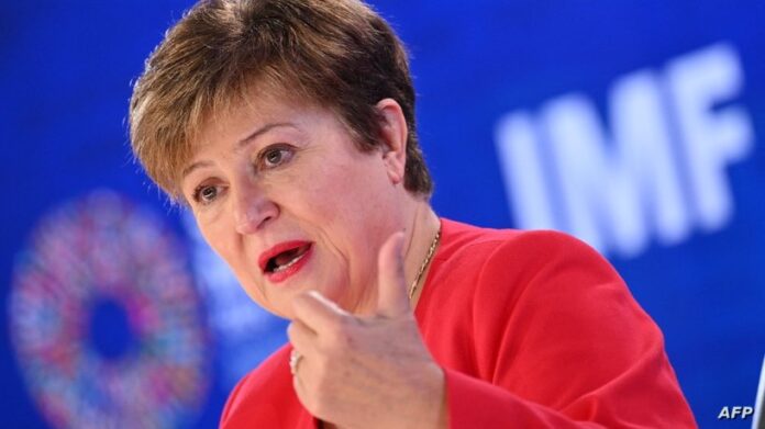 صندوق النقد الدولي يحذر من تأثير الذكاء الاصطناعي على سوق العمل