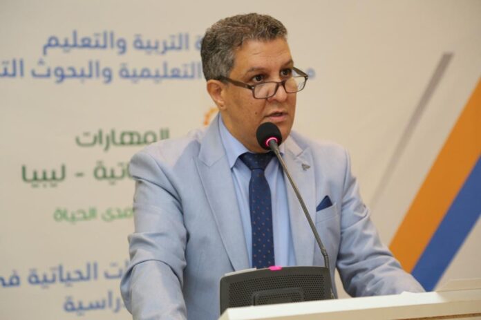 التربية تطلق مشروع تعزيز المهارات الحياتية في المقررات الدّراسية