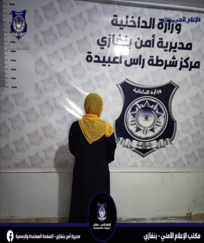 ضبط امرأة أفريقية الجنسية بتهمة خطف طفل وابتزاز أسرته