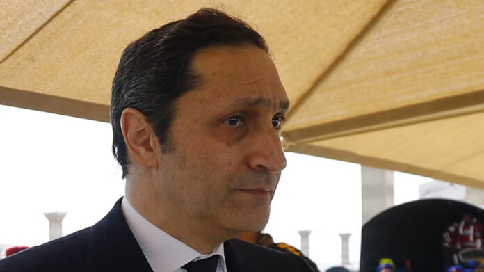 بعد فيديو «تكسير الهرم».. «علاء مبارك» يوجّه رسالة شديدة اللهجة!