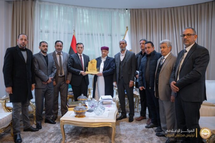 «عقيلة صالح» يلتقي رئيس هيئة الرقابة الإدارية بالمنطقة الشرقية