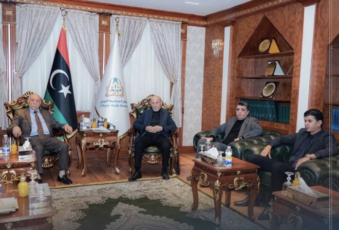 رئيس ديوان المحاسبة يلتقي رئيس وأعضاء اللجنة المالية بمجلس النواب