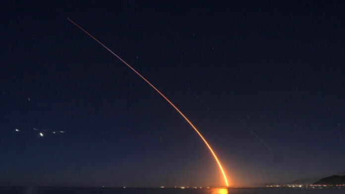 بالفيديو..«سبيس إكس» تعلن تحطم النموذج الأولي لمركبة «ستارشيب»