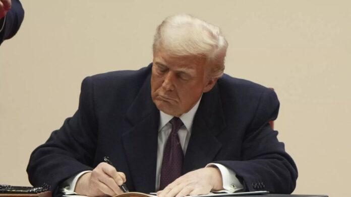 «ترامب» يتجّه لفرض «رسوم جمركية» جديدة على عدّة دول