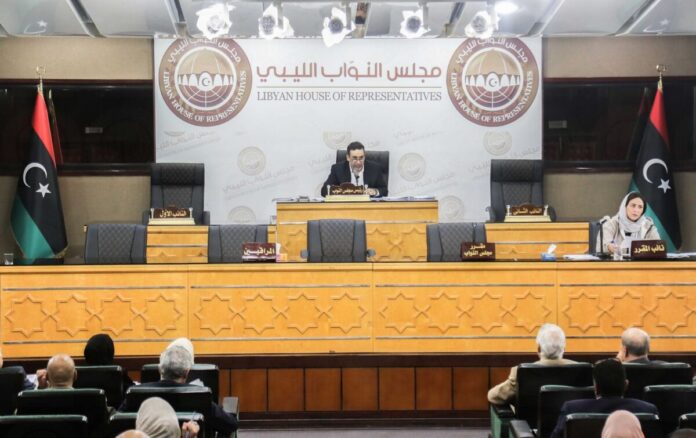 مجلس النواب يدعو مؤسسات الدولة للتمسك باستقلالية قراراتها ويحذر من التدخلات الخارجية