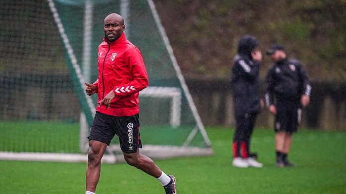 «الدولي المعتصم المصراتي» يضرب موعداً مع «موناكو» الفرنسي