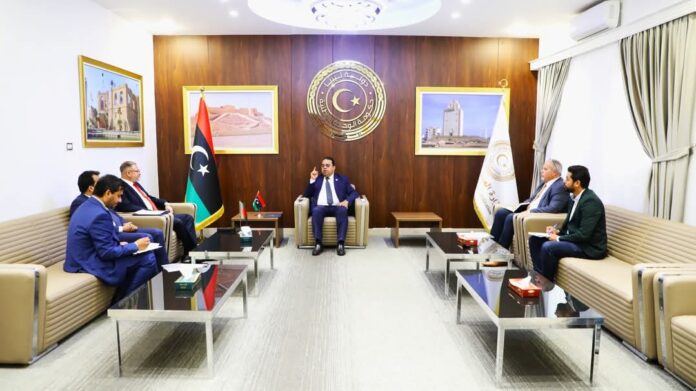 وزير العمل يبحث مع سفير بنغلاديش أوضاع «العمالة» في البلاد