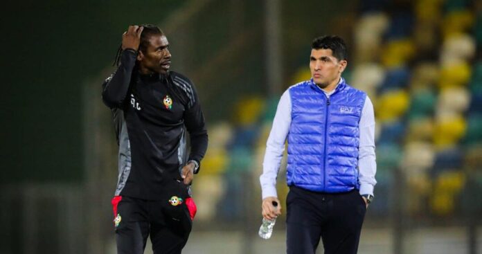 «أليو سيسيه» يُشرف على انطلاقة تدريبات المنتخب الوطني