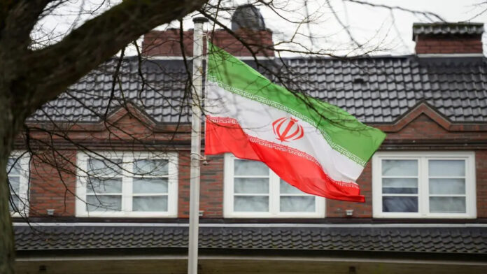 للردّ على أيّ تصعيد.. إيران تجهز «منصات صواريخها» في أنحاء البلاد!