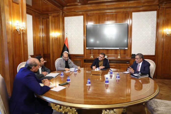 الدبيبة يتابع مع شركة الكهرباء الاستعدادات لـ«صيف 2025» ويؤكد على استقرار أداء الشبكة