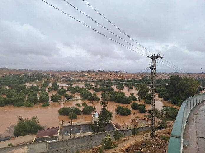 حادث مأساوي بمدينة بني وليد.. مسؤول بالأرصاد لـ«عين ليبيا»: وفاة طفلتين بعد أن جرفتهم السيول