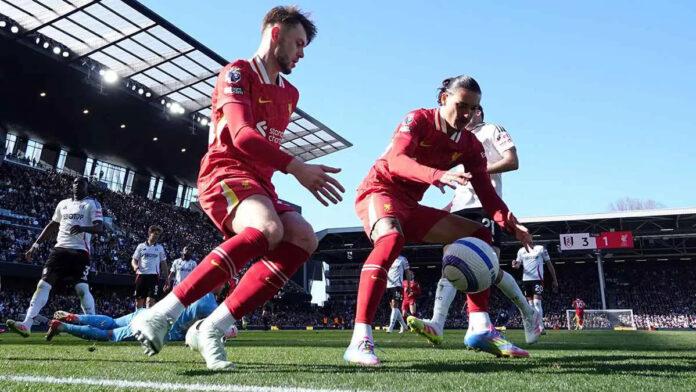 ليفربول يخسر بـ«ثلاثية» أمام فولهام.. هل تؤثر على فرص تتويجه بالدوري الإنكليزي؟