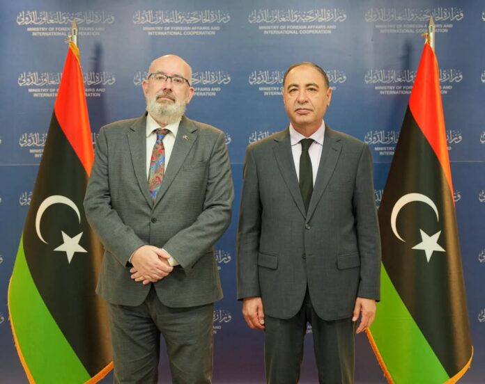 بريطانيا تجدد دعم المسار السياسي في ليبيا