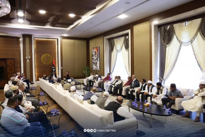 الدبيبة يلتقي وفد النواحي الأربعة.. دعم كامل للمؤسسات الشرعية ورفض لفوضى السلاح