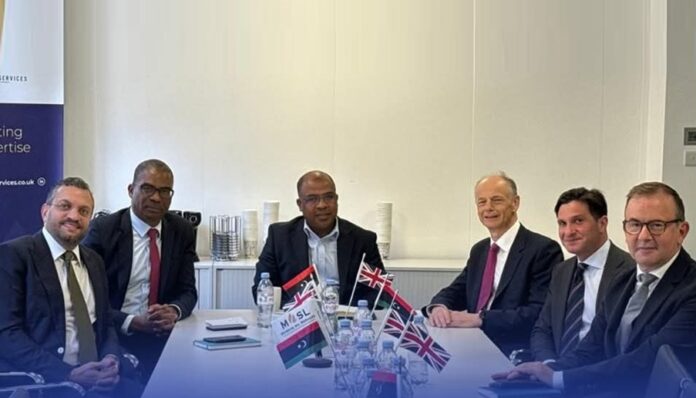 وزير النفط يبحث مع شركة «شل» فرص الشراكة المستقبلية في قطاع الطاقة