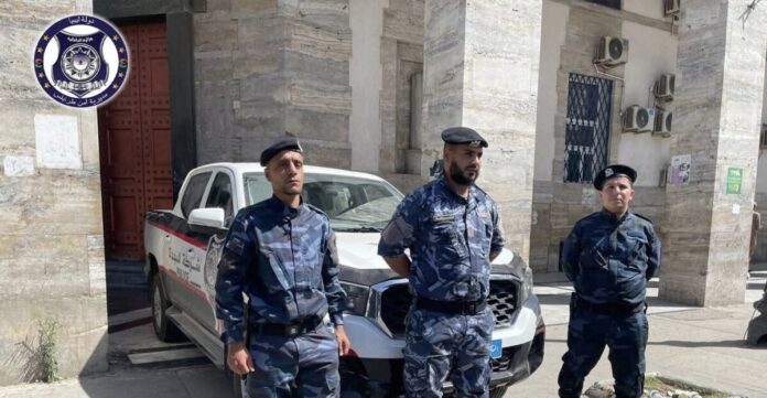 تعزيزات أمنية مشددة لتأمين المظاهرات في ميدان الشهداء بطرابلس