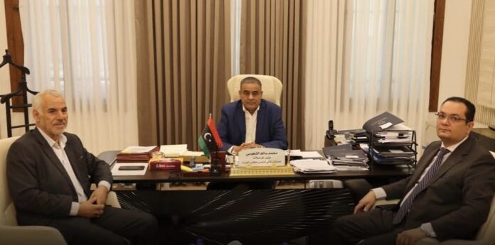 لتعزيز الحركة الجوية.. الشهوبي يبحث إعادة تشغيل المطارات وفق المعايير الدولية