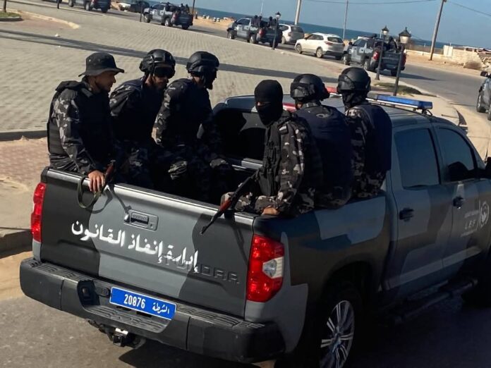 إدارة إنفاذ القانون تطلق حملة أمنية موسعة في بلدية «أبو سليم»