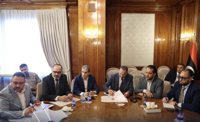 مشروعات كبرى على طاولة الحكومة.. اجتماعات لتطوير خدمات بعض البلديات