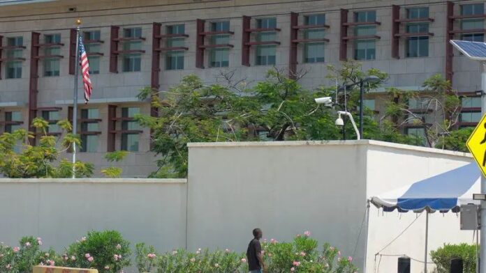 3141 قتيلاً في هايتي.. والسفارة الأمريكية تُغلق أبوابها بوجه الفوضى