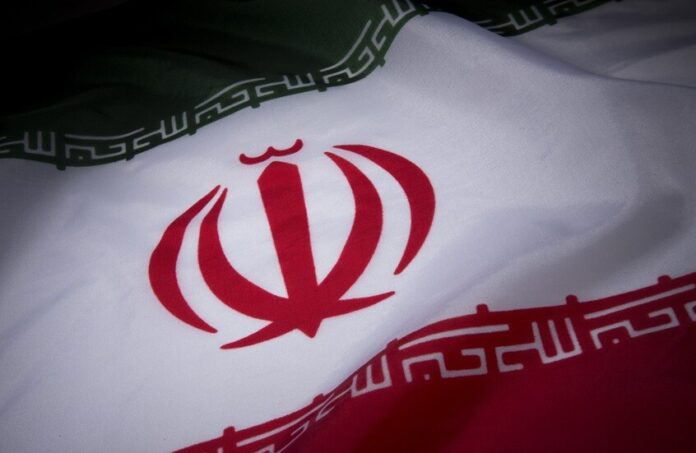 انفجار بجامعة طهران.. إدارة ترامب تحدد شروط صارمة وباريس تدعو للحوار