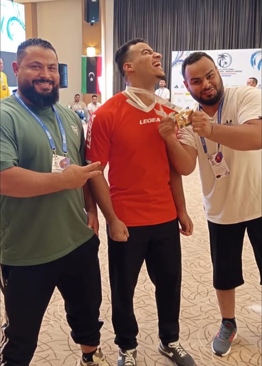 بطل ليبي يتألق في بطولة «رفع الأثقال للمكفوفين» في تركيا