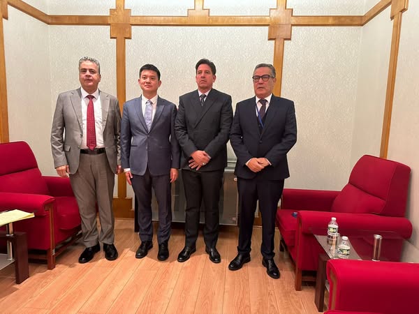 لجنة برلمانية تبحث في نيويورك آليات حماية وتنمية «الأصول المجمدة بالخارج»