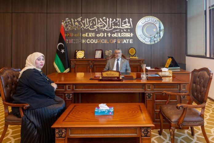 تكالة يبحث تعزيز الأنشطة الثقافية وتذليل العقبات أمام الوزارة