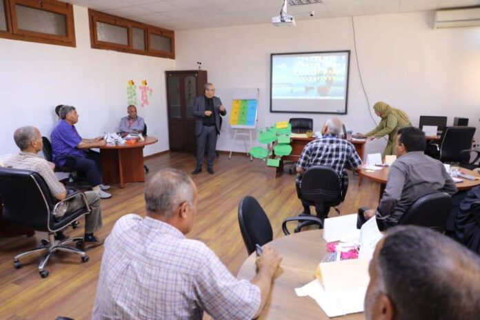 وزارة التربية تواصل تنمية مهارات «مديري المدارس»