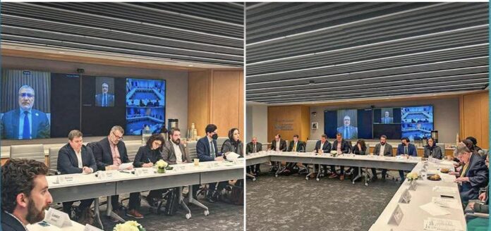 مائدة مستديرة في واشنطن.. تعزيز الشراكة السياسية والاقتصادية والأمنية