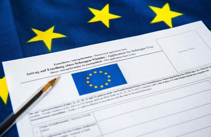 موسكو ترد على أوروبا.. إجراءات مضادة على قيود التأشيرات