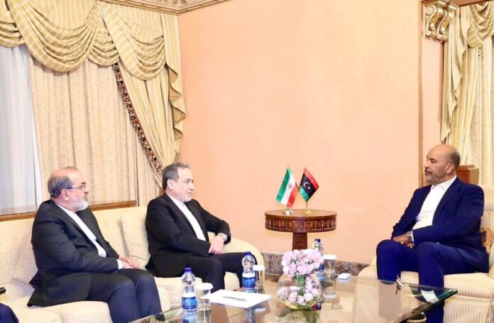 الكوني يلتقي وزير خارجية إيران لبحث التعاون الثنائي