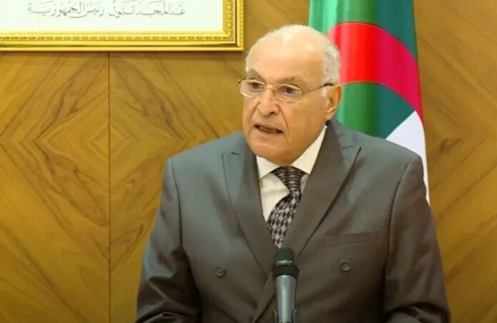 الجزائر: حل الأزمة في مالي لا يتم إلا بالطرق السياسية السلمية