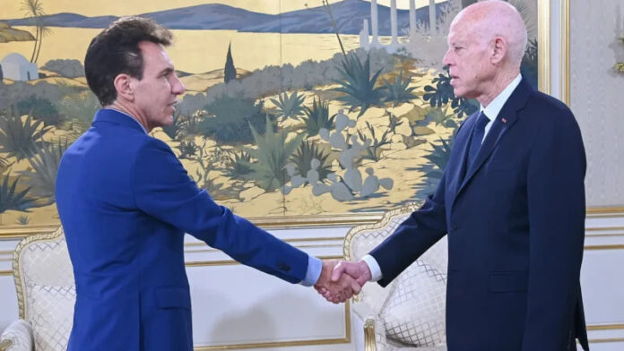 الرئيس التونسي يستدعي سفير الاتحاد الأوروبي!