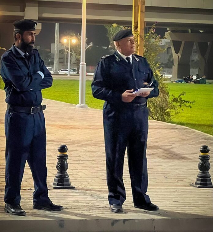 وزارة الداخلية تنفذ حملة موسعة لتعزيز الاستقرار في «حي الأندلس»