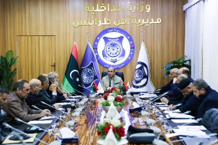 مديرية أمن طرابلس تراجع أداء وحداتها وتقر إجراءات لتسريع ضبط المركبات المسروقة