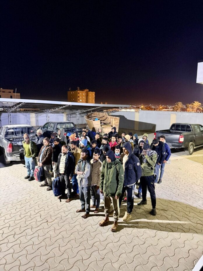 «جهاز البحث الجنائي» يكشف وكراً للمهاجرين ويضبط العشرات